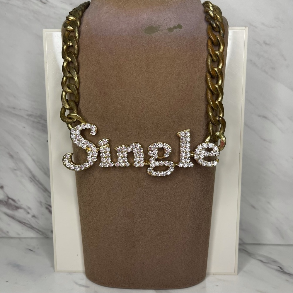 Gold “SINGLE” Chunky Curb Chain Necklace